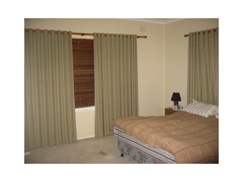 50 Lorking St, Parkes NSW 2870