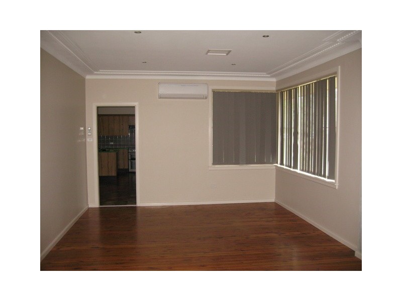 6 Lorger Street, Parkes NSW 2870