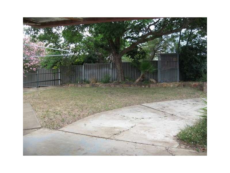 6 Lorger Street, Parkes NSW 2870