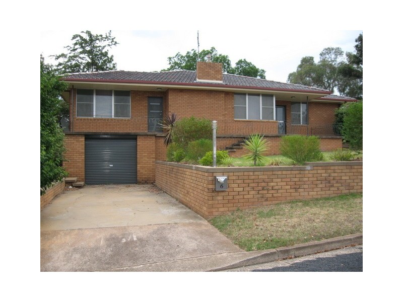 6 Lorger Street, Parkes NSW 2870