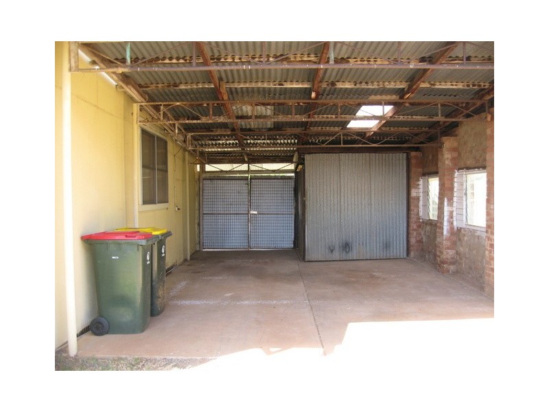 13 Macarthur Street, Parkes NSW 2870