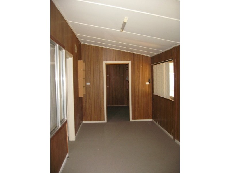 111 Dalton Street, Parkes NSW 2870