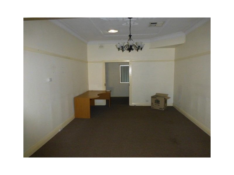 5 Carrington Street, Parkes NSW 2870