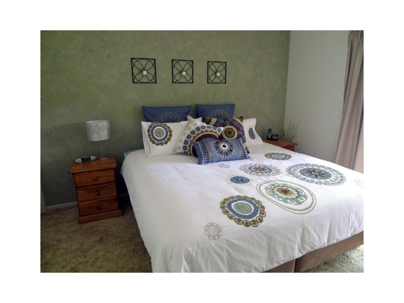 25 Albert Street, Parkes NSW 2870