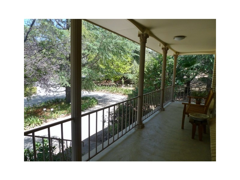 25 Albert Street, Parkes NSW 2870