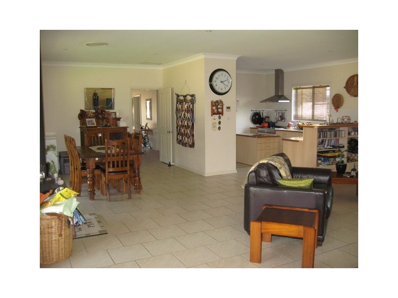 286 Nash St, Parkes NSW 2870