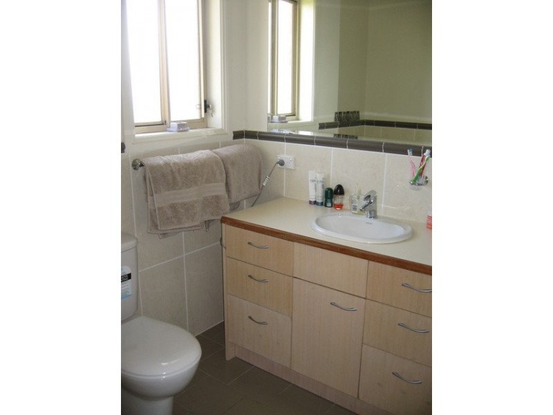 286 Nash St, Parkes NSW 2870