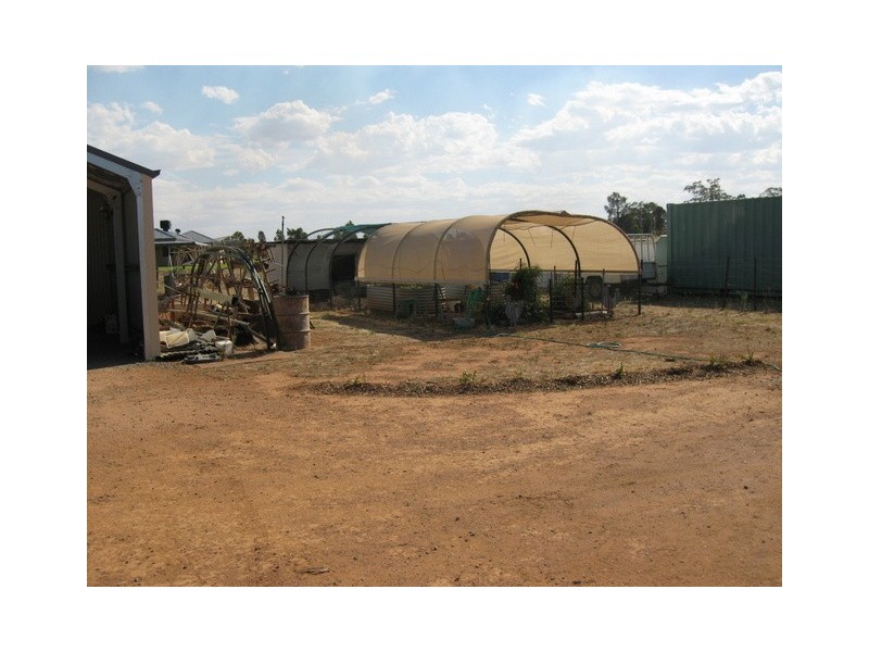 286 Nash St, Parkes NSW 2870