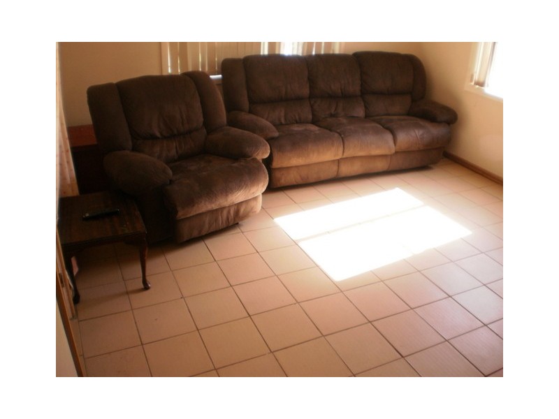 6 Kelly Road, Parkes NSW 2870