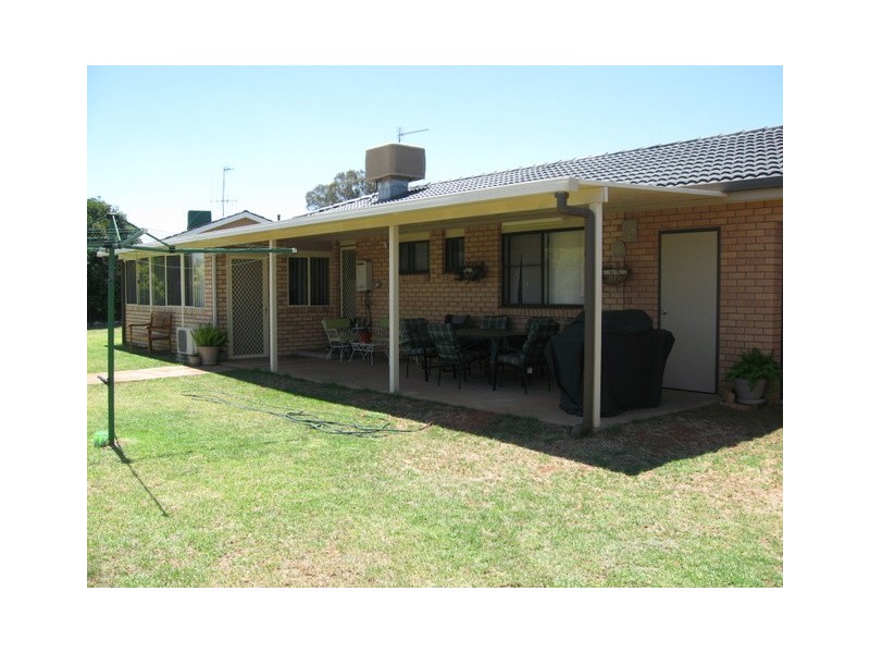 40 Middleton Street, Parkes NSW 2870