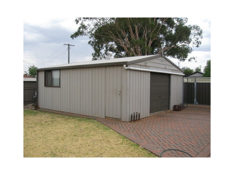 55 Brolgan Road, Parkes NSW 2870