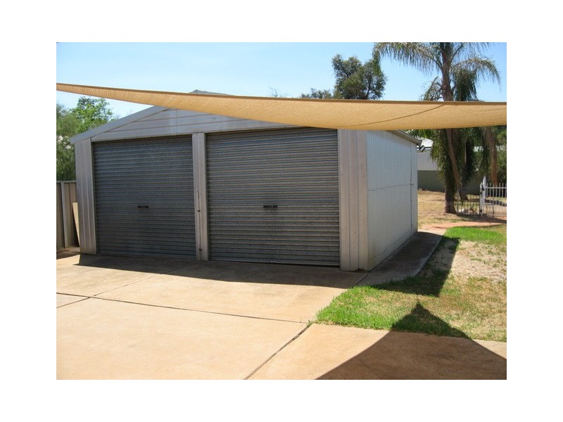 23 Thornbury Street, Parkes NSW 2870