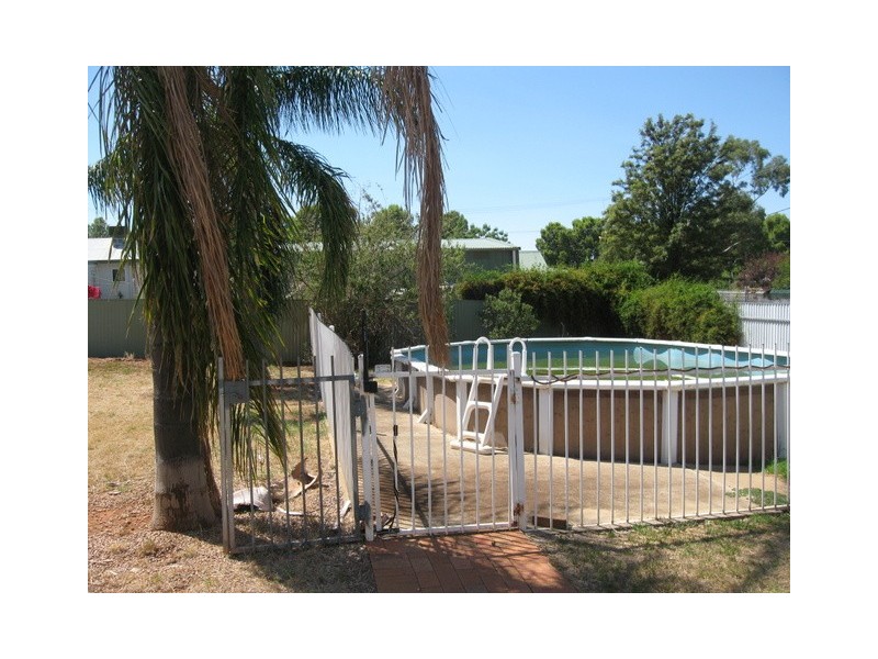 23 Thornbury Street, Parkes NSW 2870