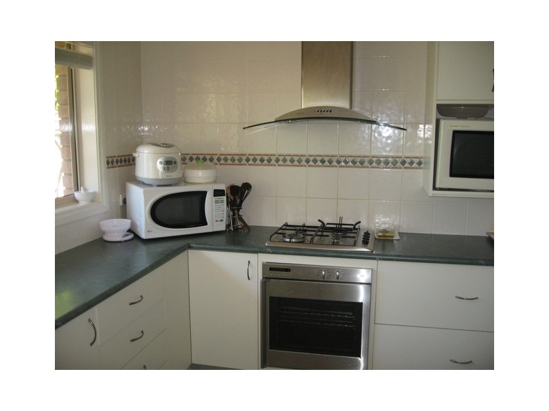 1/8 Cobden Place, Parkes NSW 2870