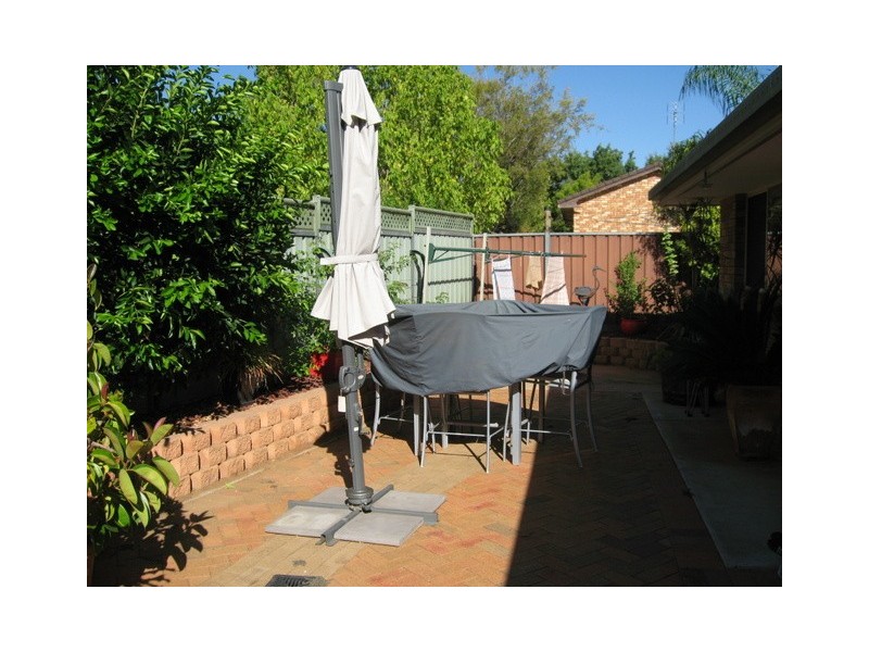 1/8 Cobden Place, Parkes NSW 2870