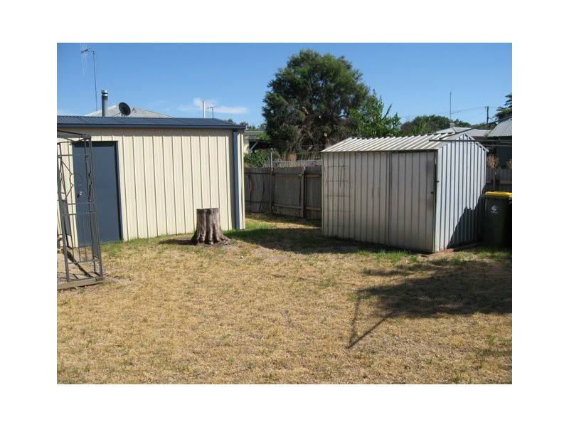 6 Close Street, Parkes NSW 2870