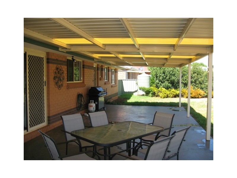 13 Ebelina Crescent, Parkes NSW 2870