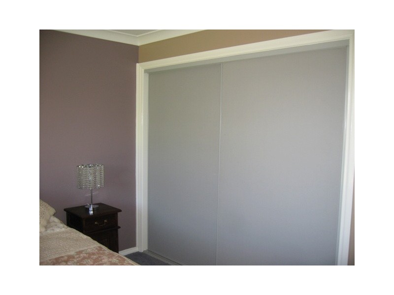 13 Ebelina Crescent, Parkes NSW 2870