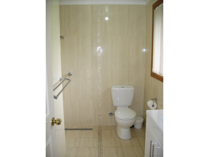 9 Glengowrie Close, Parkes NSW 2870