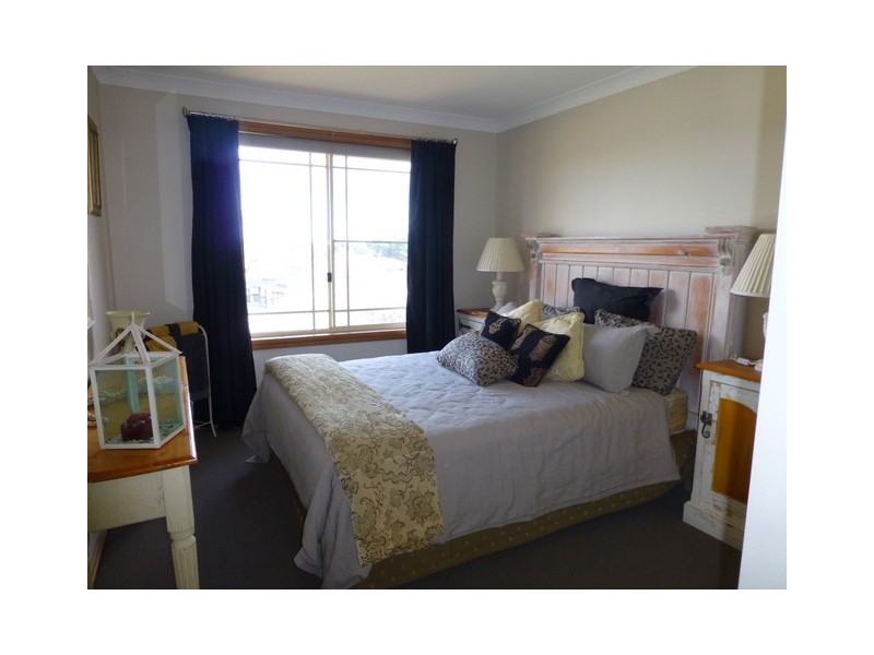 9 Glengowrie Close, Parkes NSW 2870