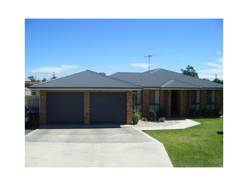 29 Alder Avenue, Parkes NSW 2870