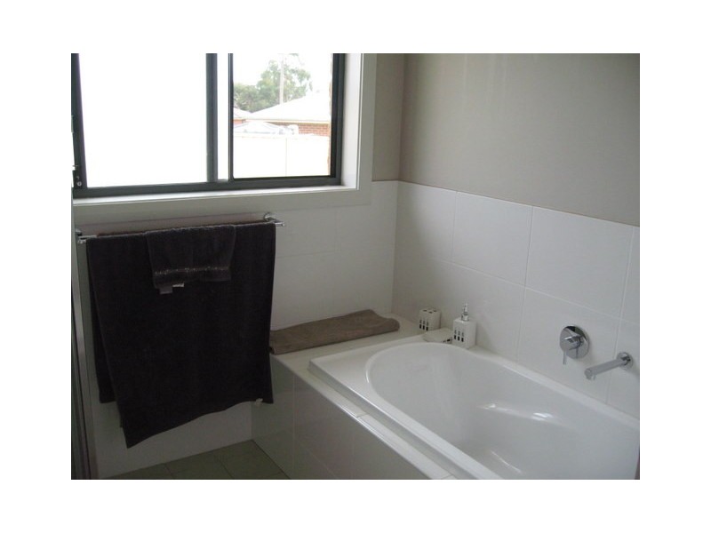29 Alder Avenue, Parkes NSW 2870