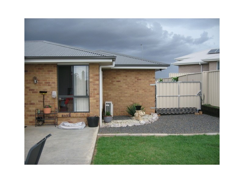 29 Alder Avenue, Parkes NSW 2870
