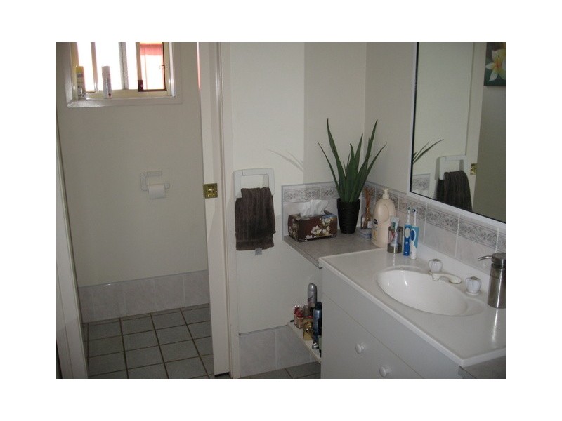 102 Dalton Street, Parkes NSW 2870