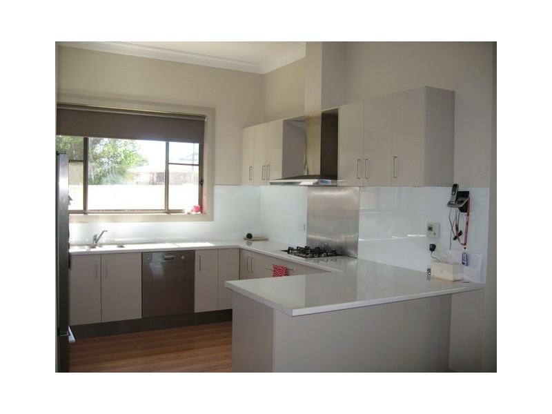 70 Dalton Street, Parkes NSW 2870