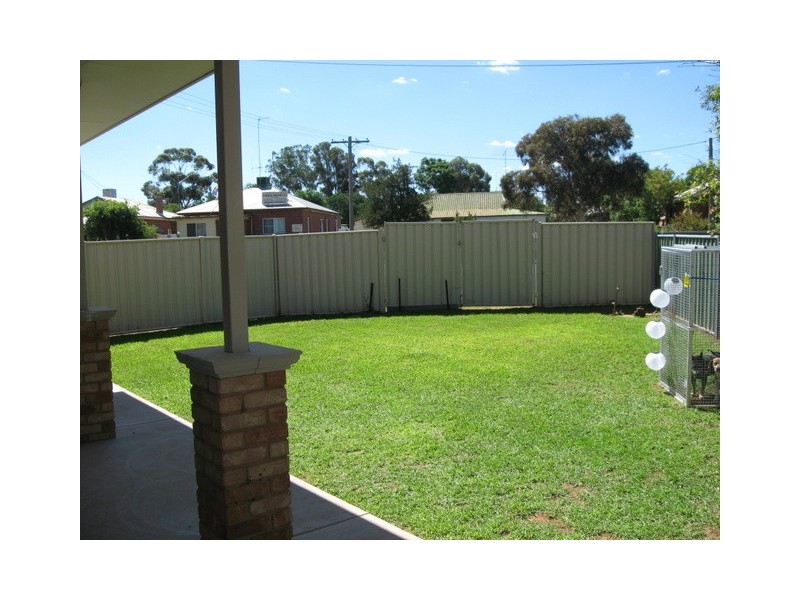 70 Dalton Street, Parkes NSW 2870