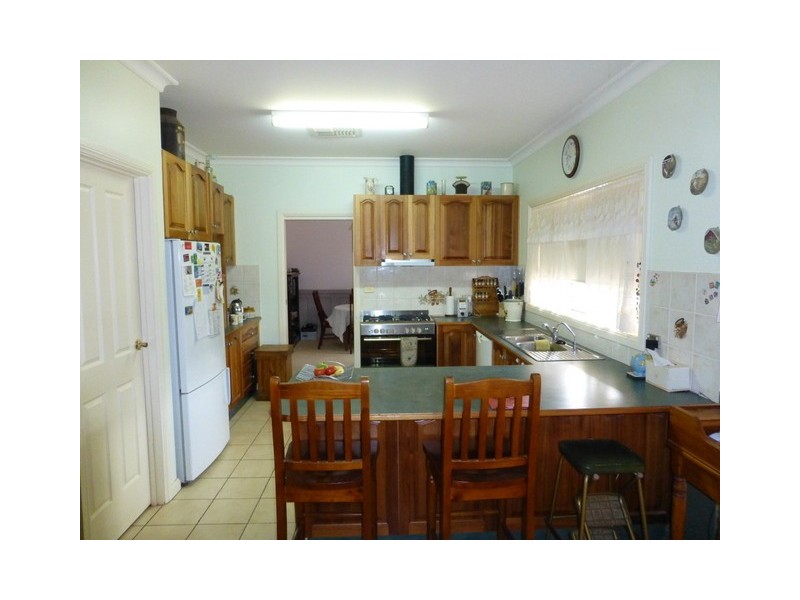 115 Heraghty Road, Parkes NSW 2870