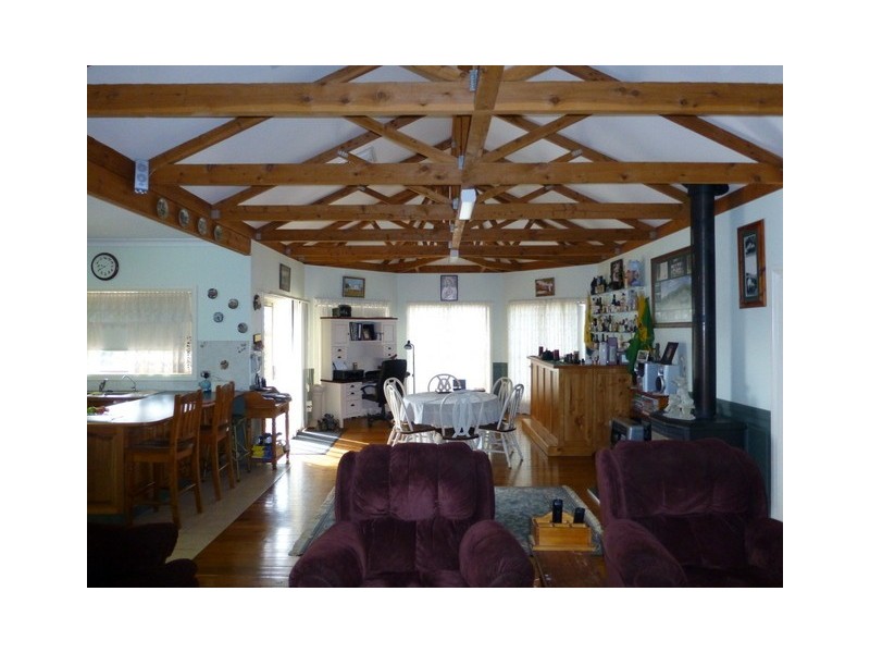 115 Heraghty Road, Parkes NSW 2870