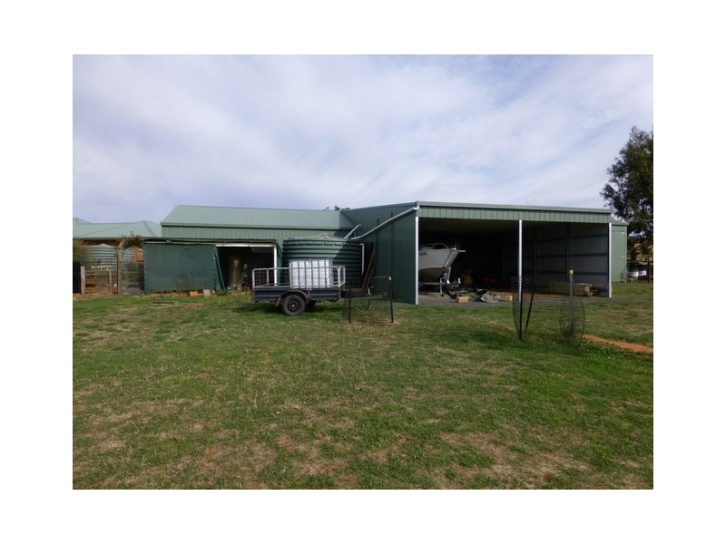 115 Heraghty Road, Parkes NSW 2870