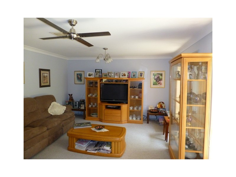 8 Russell Street, Parkes NSW 2870