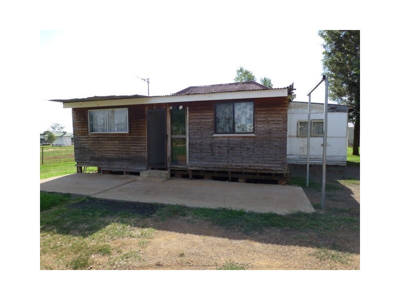 9 Dunns Lane, Parkes NSW 2870