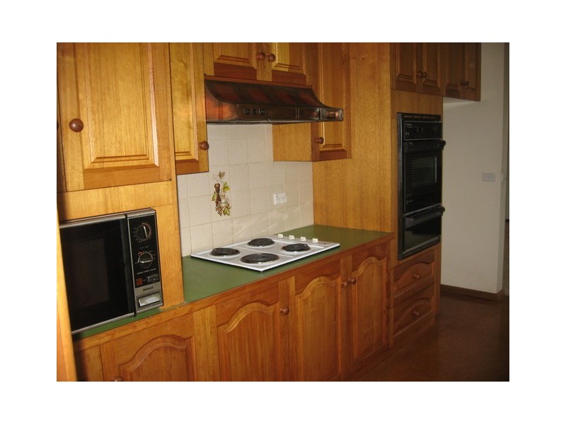 24 Caswell Street, Peak Hill NSW 2869