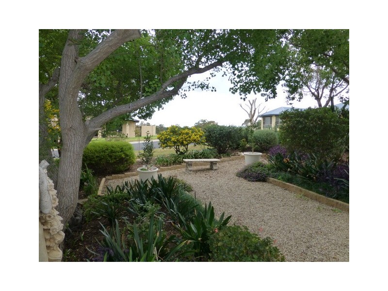 16 Vaucluse Place, Parkes NSW 2870