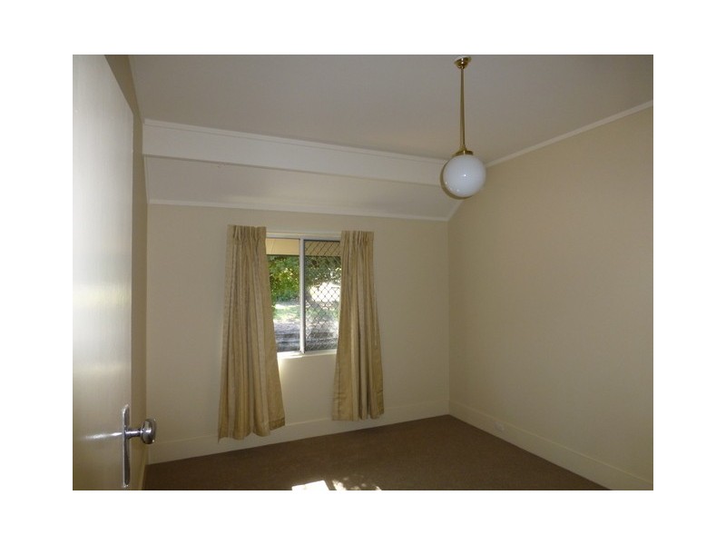 26 Gap Street, Parkes NSW 2870