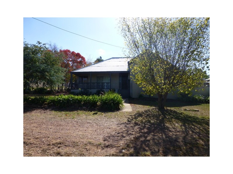 26 Gap Street, Parkes NSW 2870