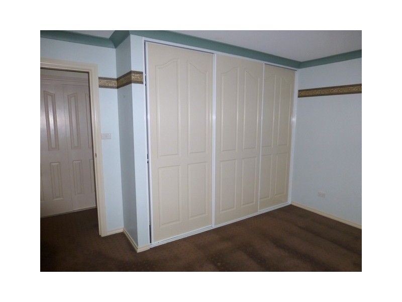 1 Golden Bar Drive, Parkes NSW 2870