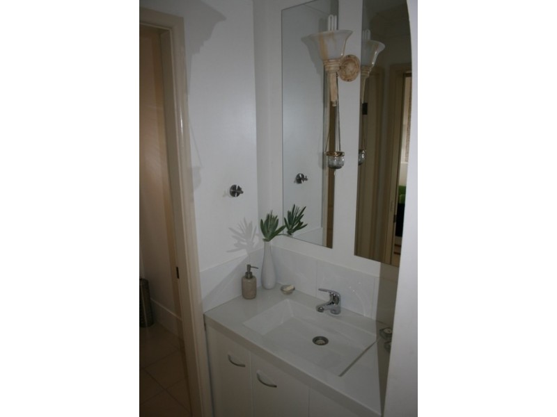 7 Flinders Street, Parkes NSW 2870