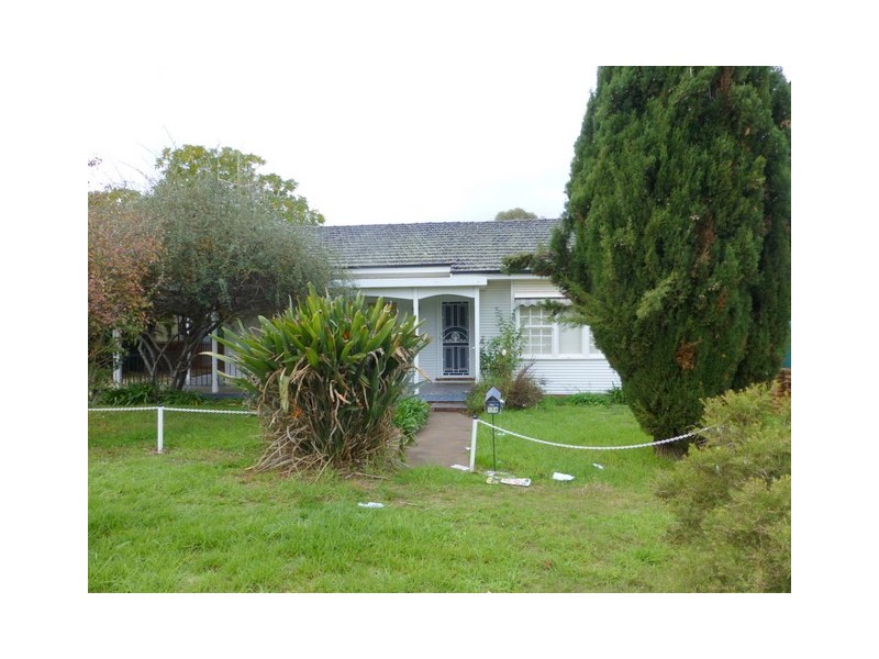 17A Albert Street, Parkes NSW 2870