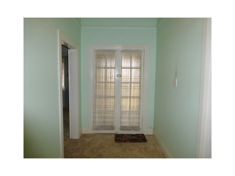 14 Cecile Street, Parkes NSW 2870