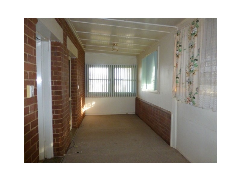 14 Cecile Street, Parkes NSW 2870