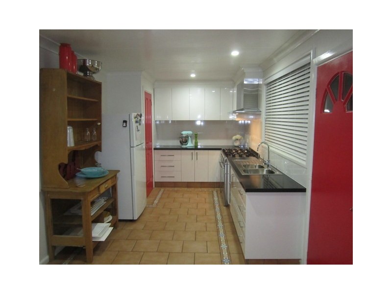 31 Hill Street, Parkes NSW 2870