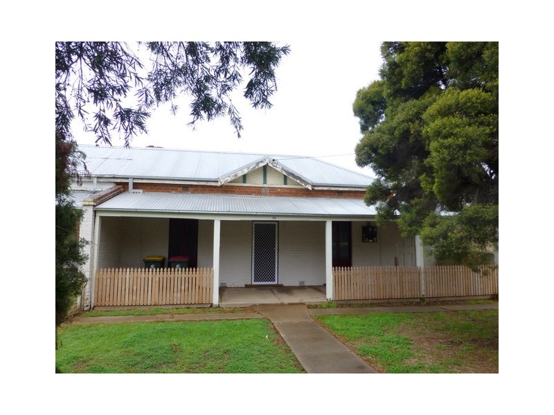 75 Dalton Street, Parkes NSW 2870