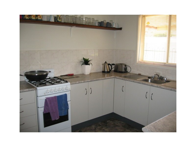 102 Dalton Street, Parkes NSW 2870