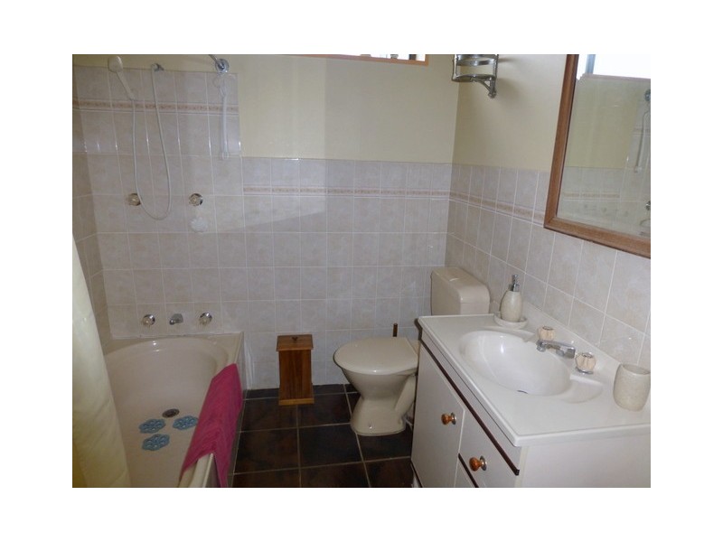 35 Mitchell Street, Parkes NSW 2870