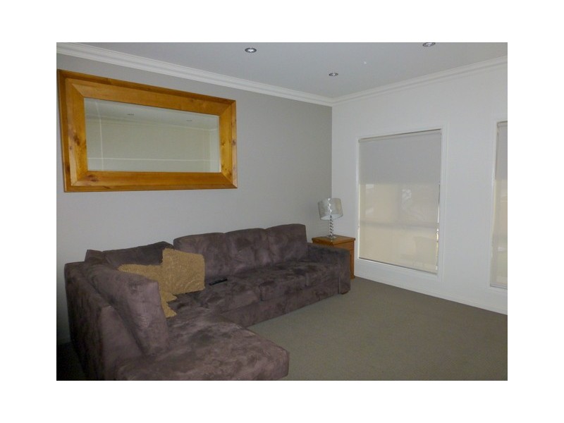 21 Reid Street, Parkes NSW 2870