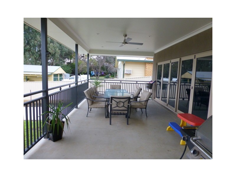 21 Reid Street, Parkes NSW 2870